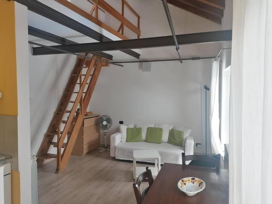 Adorno 4 - Affitti Brevi Italia Appartement Genua